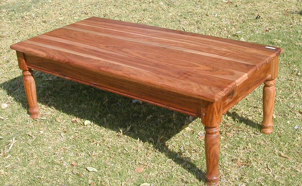Coffee Table 1,2m x 0,6m Turned Leg